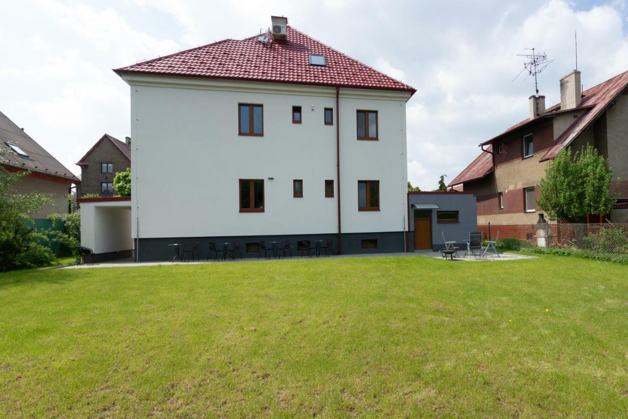 Villa U Areny Ostrava Exterior foto